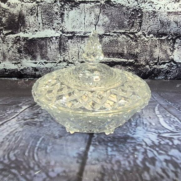 Vintage Carved Glass Clear Bowl Candy Dish With Lid - Picture 3 of 12